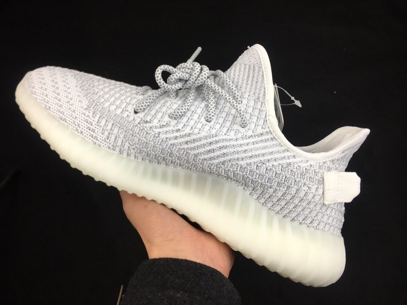 Supermax Yeezy Boost 350 V2 Static